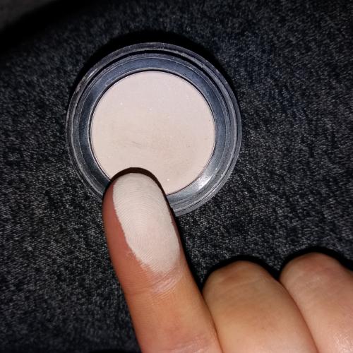 Kobo Professional Mono Eyeshadow (Pojedynczy matowy cień do powiek) - opinie | zdjęcie do recenzji od dunianasia - 3