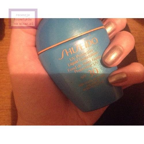 Shiseido UV Protective Liquide Foundation SPF 30 (Długotrwały podkład ochronny w płynie (nowa wersja)) - opinie | zdjęcie do recenzji od Loyd