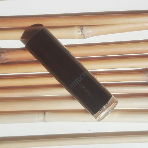 Catrice Ultimate Matt Lipstick (Matowa pomadka do ust) - opinie | zdjęcie do recenzji od BlackisBlack - 2