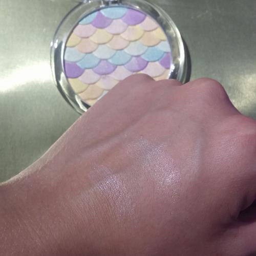 Essence Glow Like a Mermaid, Highlighter (Rozświetlacz do twarzy) - opinie | zdjęcie do recenzji od miedzia93 - 2