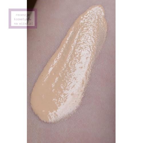 Yves Saint Laurent Teint Resist, Long Wear Foundation SPF 10 (Podkład ultratrwały SPF 10) - opinie | zdjęcie do recenzji od iamsolucky - 4