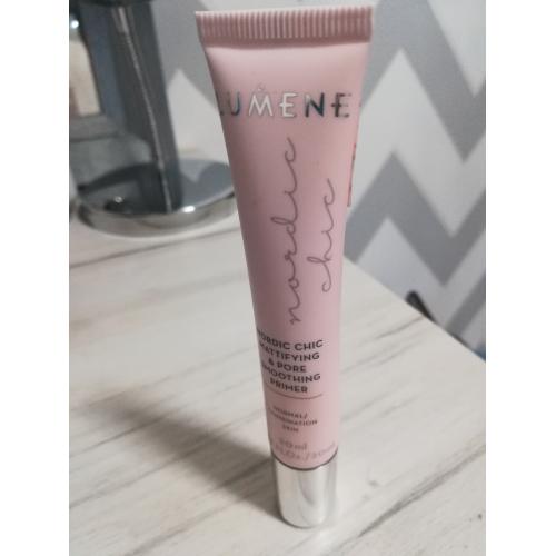 Lumene Nordic Chic, Mattifying & Pore Smoothing Primer (Baza matująca) - opinie | zdjęcie do recenzji od _mpaulam_