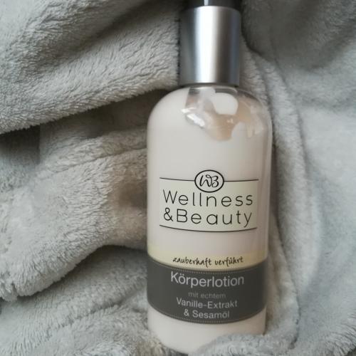 Wellness & Beauty Körperlotion mit Echtem Vanille-Extrakt & Sesamöl (Balsam do ciała `Wanilia i olej sezamowy`) - opinie | zdjęcie do recenzji od Izabelagin