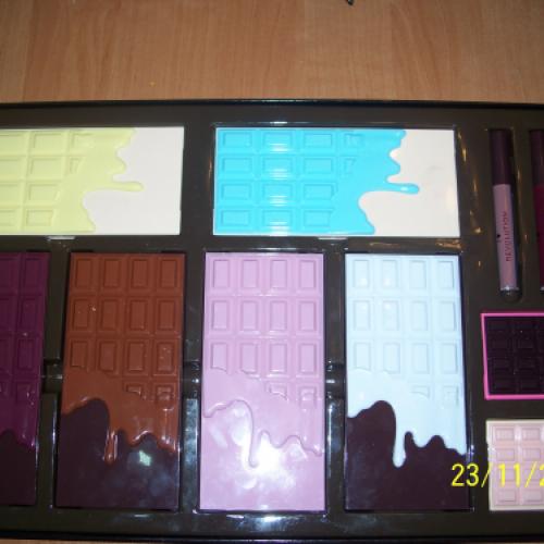 I Heart Revolution Chocolate Vault Gift Set (Limitowany zestaw do makijażu) - opinie | zdjęcie do recenzji od Smerfeta83 - 3