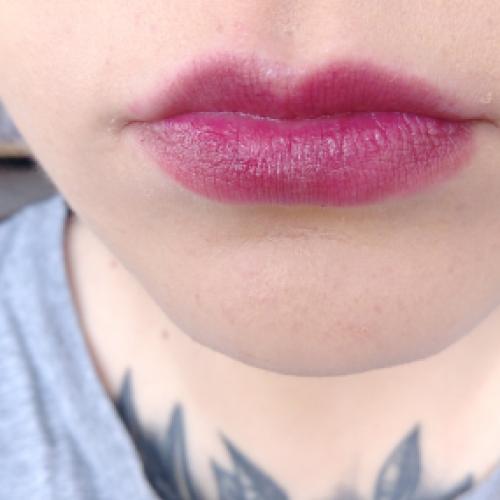 Catrice Ultimae Dark Lip Glow Lipstick (Pomadka do ust) - opinie | zdjęcie do recenzji od NATALA5214 - 2