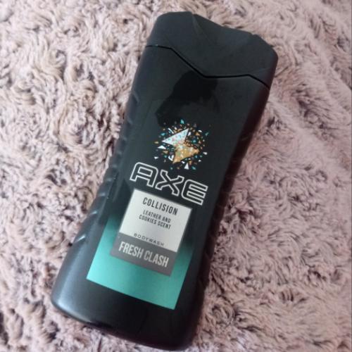 AXE Collision, Leather & Cookies Scent Bodywash (Żel pod prysznic) - opinie | zdjęcie do recenzji od redcarpet93