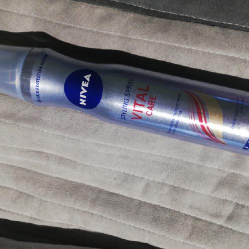 Nivea Vital, Lakier do włosów - opinie | zdjęcie do recenzji od SYLWCIA188