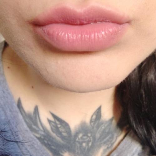 Catrice Power Plumping Gel Lipstick (Pomadka żelowa) - opinie | zdjęcie do recenzji od NATALA5214 - 2