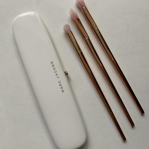 Marc Jacobs Eye Conic Coconut, Eyeshadow Palette (Paleta cieni do powiek) - opinie | zdjęcie do recenzji od callmequeenbi - 2