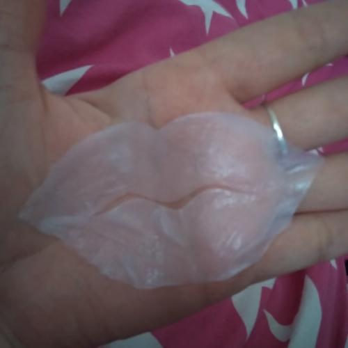 StarSkin Dreamkiss, Plumping & Hydrating Bio-Cellulose Lip Mask (Ujedrniająco - nawadniająca maska do ust) - opinie | zdjęcie do recenzji od MoniaPasi - 2