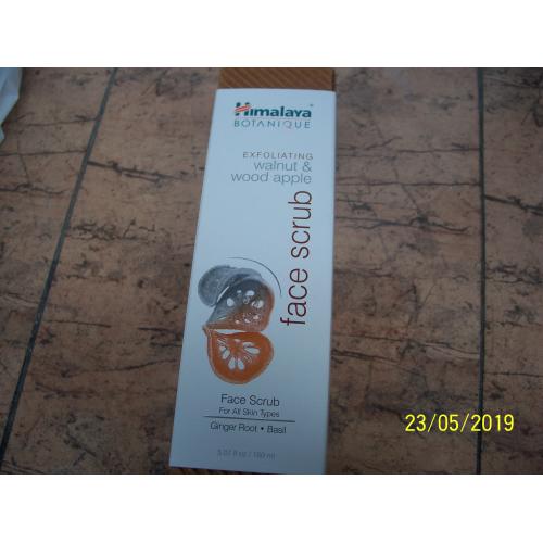 Himalaya Botanique Face Scrub Ginger Walnut & Wood Apple (Peeling do twarzy) - opinie | zdjęcie do recenzji od Smerfeta83 - 1