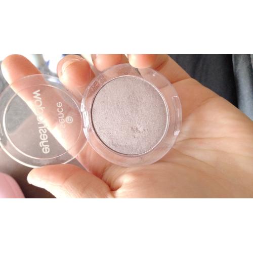 Essence Eyeshadow (Pojedyńczy cień do powiek  (nowa wersja)) - opinie | zdjęcie do recenzji od NATALA5214