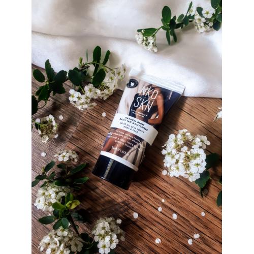 NKD SKN Gradual Glow Daily Tan Moisturiser (Stopniowo samoopalający balsam nawilżający) - opinie | zdjęcie do recenzji od Mojecarmelove