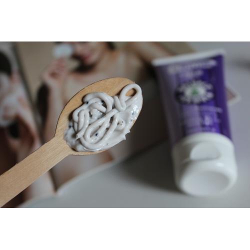 Beauty Formulas Natures Formula, Clarifying Facial Scrub (Oczyszczający peeling do twarzy z nasionami z czarnej porzeczki) - opinie | zdjęcie do recenzji od Renia114