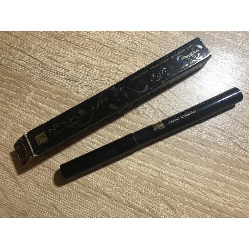 FM Group Make Up, Liquid Eyeliner Carbon Black (Eyeliner w płynie) - opinie | zdjęcie do recenzji od NAVY_BAD_GIRL