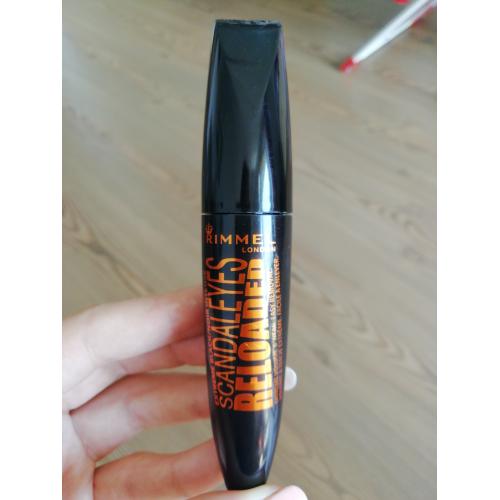 Rimmel Scandaleyes Reloaded Mascara (Tusz do rzęs ekstremalnie wydłużający) - opinie | zdjęcie do recenzji od patrycjaklaudiafiszer