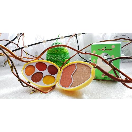 I Heart Revolution Easter Egg Chick Face and Shadow Palette (Paleta do makijażu) - opinie | zdjęcie do recenzji od Panna_Cocolina