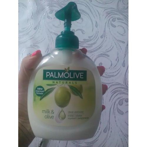 Palmolive Naturals, Liquid Handwash with 100% Natural Olive 'Ultra Moisturizarion' (Mydło w płynie z mleczkiem oliwkowym) - opinie | zdjęcie do recenzji od Kamea2000