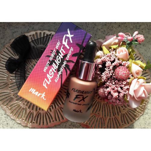 Avon Mark, Flashlight FX Illuminating Drops (Rozświetlacz do twarzy w płynie) - opinie | zdjęcie do recenzji od Barunia - 3