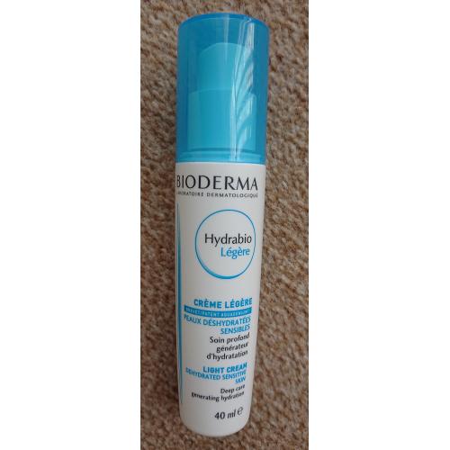Bioderma Hydrabio, Light Cream (Krem nawilżający o lekkiej konsystencji (stara wersja)) - opinie | zdjęcie do recenzji od Adashi - 3