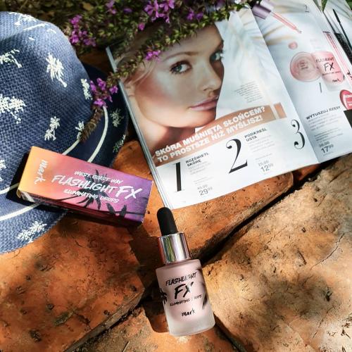 Avon Mark, Flashlight FX Illuminating Drops (Rozświetlacz do twarzy w płynie) - opinie | zdjęcie do recenzji od roccco20