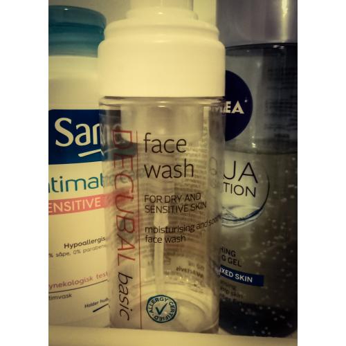 Decubal Face Wash (Nawilżająca pianka do mycia twarzy) - opinie | zdjęcie do recenzji od Nathaliee85