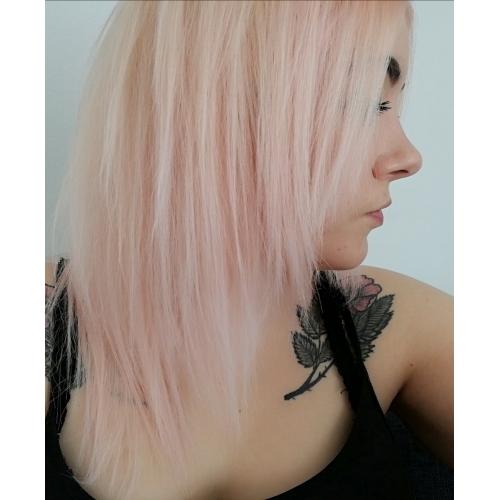 Schwarzkopf Live Lightener & Twist, Trwała farba do włosów rozjaśnienie+ pastelowy kolor 2 w 1 (stara wersja) - opinie | zdjęcie do recenzji od dominiszkiew