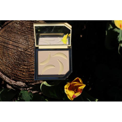 Too Faced It's Bananas, Setting Powder (Puder bananowy) - opinie | zdjęcie do recenzji od Szitaszi