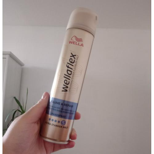 Wella Wellaflex, Volume & Repair, Ultra Strong Hairspray (Lakier do włosów `Objętość i odnowa`) - opinie | zdjęcie do recenzji od redcarpet93
