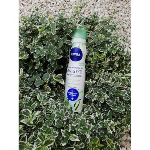 Nivea Mousse, Świeży Ogórek i Herbata Matcha, Lekki mus do pielęgnacji ciała do skóry suchej - opinie | zdjęcie do recenzji od olcias11