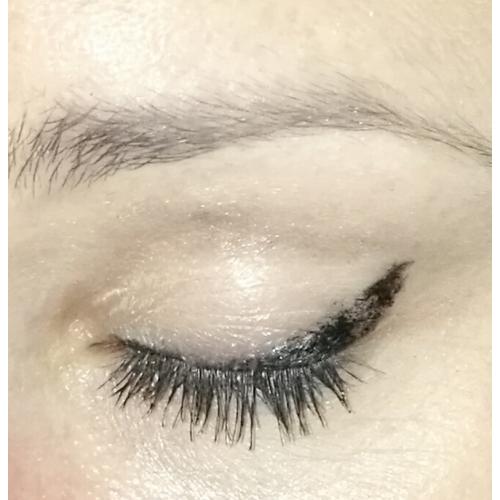 My Secret Waterproof Eyeliner (Wodoodporny tusz do kresek w mazaku) - opinie | zdjęcie do recenzji od Azani - 2