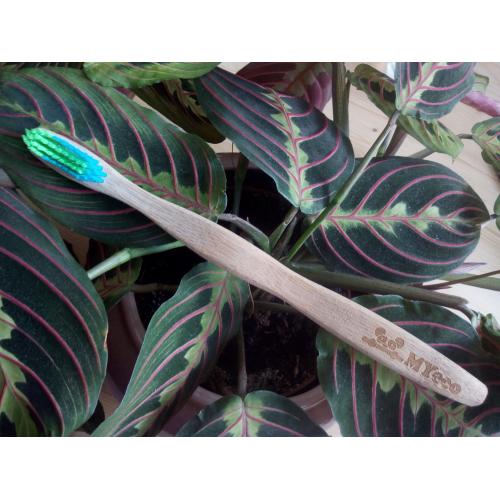 MyEcoBrush Bamboo Adult Flat, Bambusowa szczoteczka do zębów  dla dorosłych - opinie | zdjęcie do recenzji od misiaczek1995