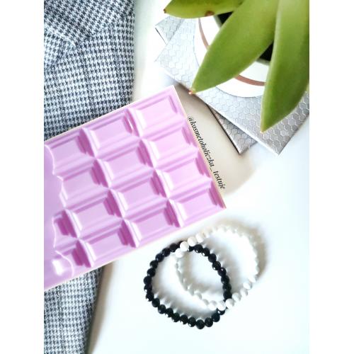 I Heart Revolution Cotton Candy Chocolate Shadow Palette (Paleta 18 cieni do powiek) - opinie | zdjęcie do recenzji od kosmetoholiczka_testuje