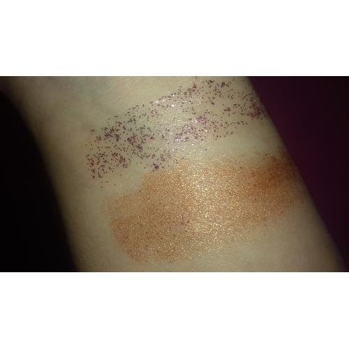 Wet n Wild Icon, Mono Eyeshadow (Pojedynczy brokatowy cień do powiek) - opinie | zdjęcie do recenzji od xGumisieQ