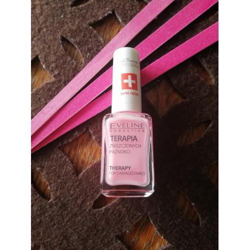 Eveline Cosmetics Nail Therapy Professional, Terapia zniszczonych paznokci - opinie | zdjęcie do recenzji od testujemy_bs