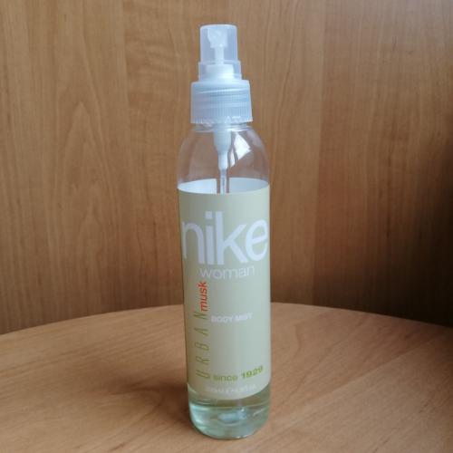 Nike Urban Musk, Body Mist for Woman (Mgiełka do ciała dla kobiet) - opinie | zdjęcie do recenzji od Luqia