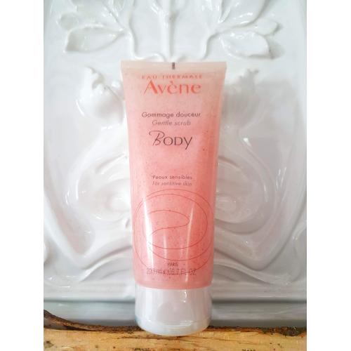 Eau Thermale Avène Body, Gommage Douceur Peaux Sensibles [Gentle Scrub for Sensitive Skin] (Łagodny peeling do ciała do skóry wrażliwej) - opinie | zdjęcie do recenzji od EmiSkib