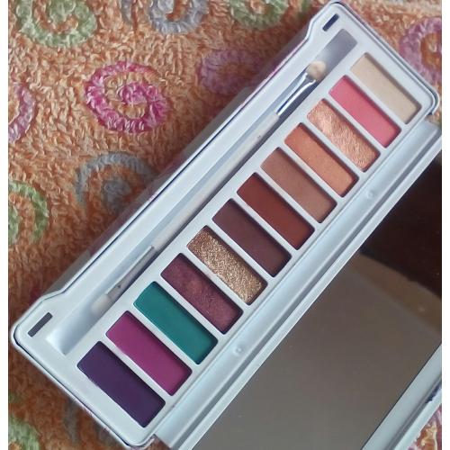 Sensique Sensitive Skin, Eyeshadow Palette Late Summer (Paleta 12 cieni) - opinie | zdjęcie do recenzji od bbozenka - 2