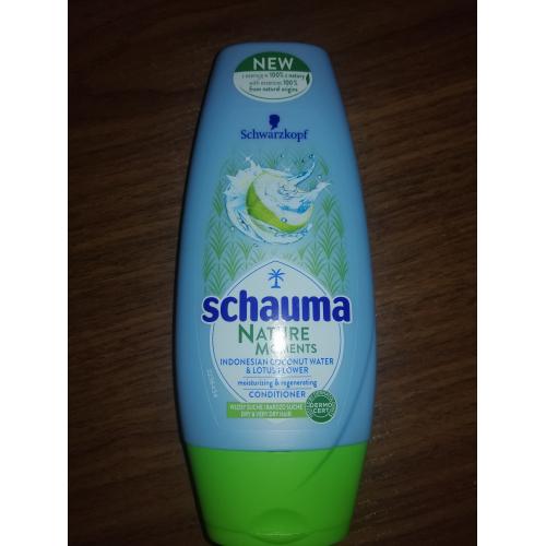 Schauma Nature Moments, Indonesian Coconut Water & Lotus Flower, Shampoo (Szampon nawilżająco- regenerujący do włosów suchych i bardzo suchych) - opinie | zdjęcie do recenzji od evi900422 - 2