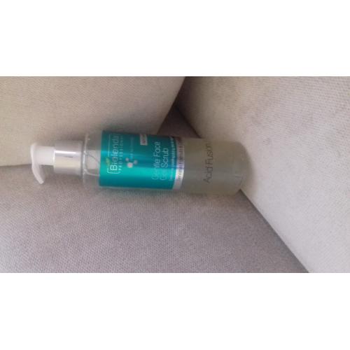 Bielenda Professional Acid Fusion 3.0, Gentle Face Gel Scrub (Delikatnie peelingujący żel do mycia twarzy) - opinie | zdjęcie do recenzji od Anika34051