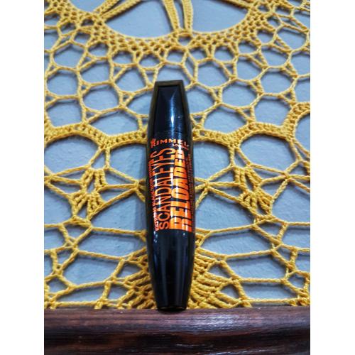 Rimmel Scandaleyes Reloaded Mascara (Tusz do rzęs ekstremalnie wydłużający) - opinie | zdjęcie do recenzji od EmiSkib