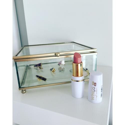 AA Wings of Color Color Creme, Lipstick (Pomadka do ust) - opinie | zdjęcie do recenzji od Monika__29