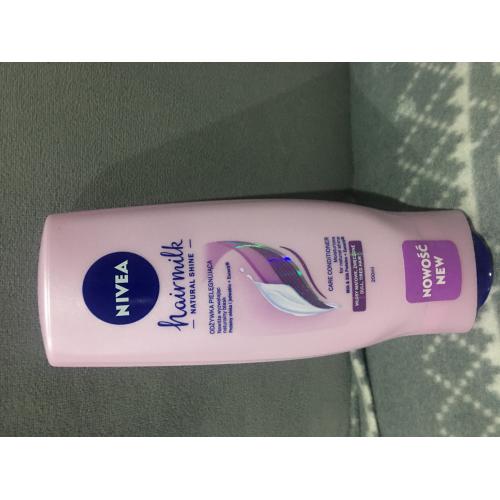 Nivea HairMilk Natural Shine, Odżywka pielęgnująca z proteinami mleka i jedwabiu do włosów matowych i zmęczonych - opinie | zdjęcie do recenzji od Moly29