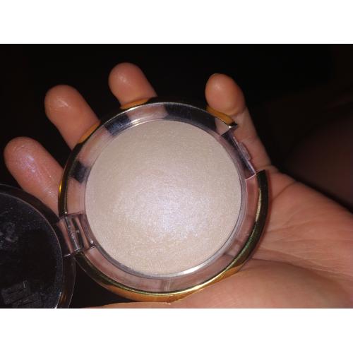AA Wings of Color Mineral Baked Powder (Wypiekany, mineralny puder do twarzy i ciała rozświetlający) - opinie | zdjęcie do recenzji od NATALA5214 - 4