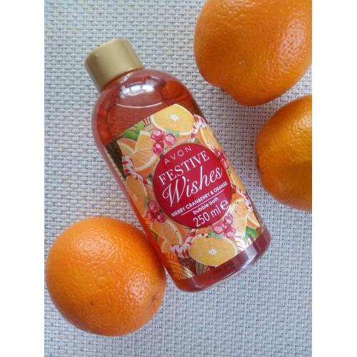 Avon Festive Wishes, Merry Cranberry & Orange Bubble Bath (Płyn do kąpieli `Aromatyczna żurawina i słodka pomarańcza`) - opinie | zdjęcie do recenzji od bibi0312