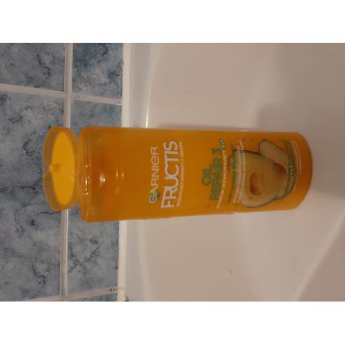 Garnier Fructis, Oil Repair 3, Szampon wzmacniający 2 w 1 do włosów suchych i łamliwych (nowa wersja) - opinie | zdjęcie do recenzji od 2milutka