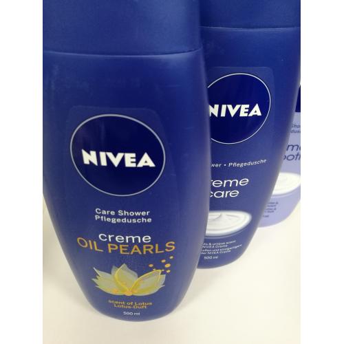 Nivea Oil Pearls, Kremowy żel pod prysznic o zapachu lotosu - opinie | zdjęcie do recenzji od Azani