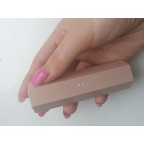 Fenty Beauty by Rihanna Match Stix Shimmer Skinstick (Rozświetlacz w sztyfcie) - opinie | zdjęcie do recenzji od blondeinbeauty - 1