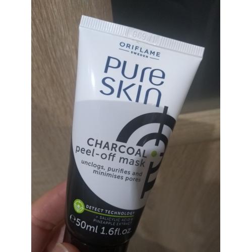 Oriflame Pure Skin, Charcoal Peel-off Mask (Maseczka z węglem aktywnym) - opinie | zdjęcie do recenzji od monu92