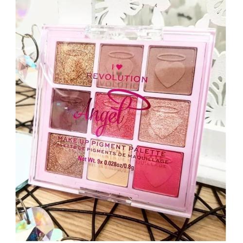I Heart Revolution Fantasy Makeup, Pigment Palette Angel (Paleta 9 cieni do powiek) - opinie | zdjęcie do recenzji od m_onika_skov